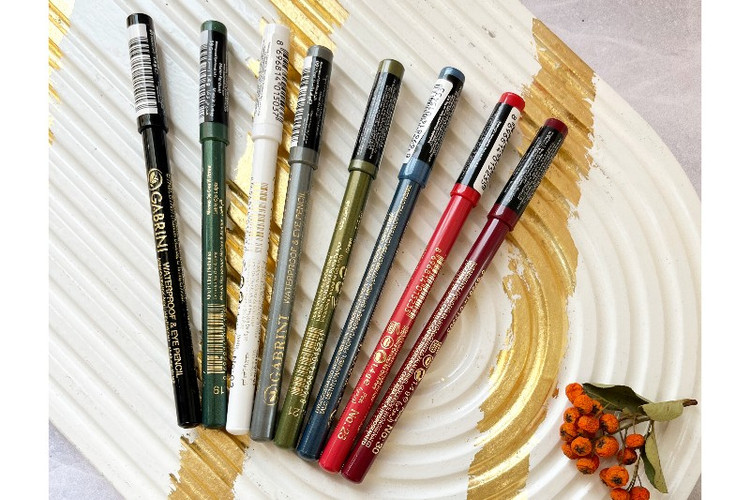 خط چشم و خط لب گابرینی